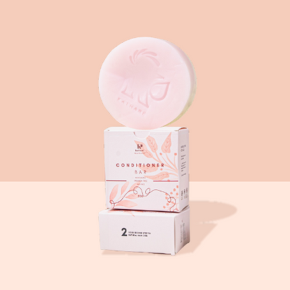 Katharē Strawberry Lush Conditioner Bar